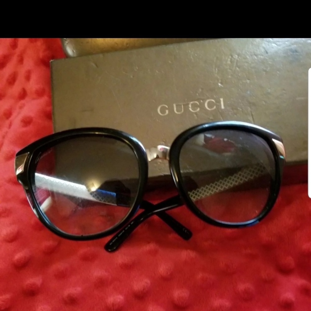 Gucci sunglasses